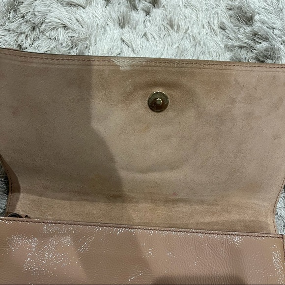 SOLD!!! Gucci Clutch - Picture 7 of 9